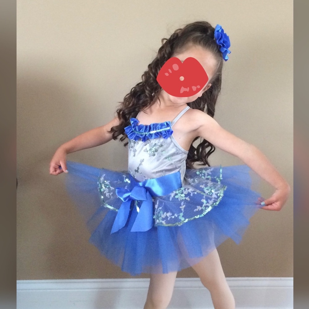 Little Girls Dance Costume 💙